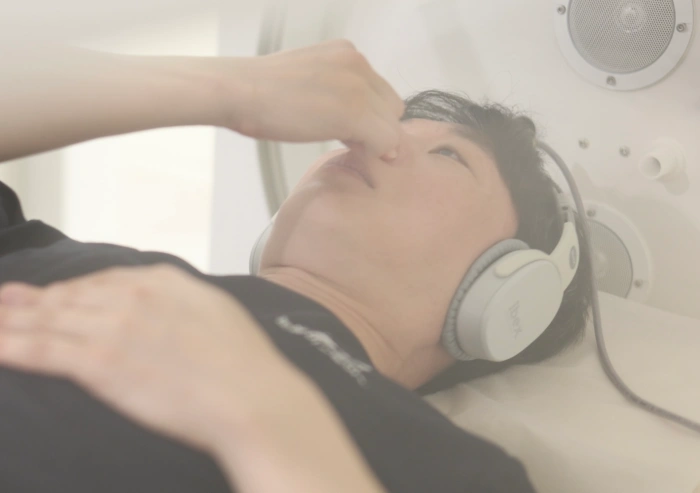 hyperbaric oxygen therapy without ear pain