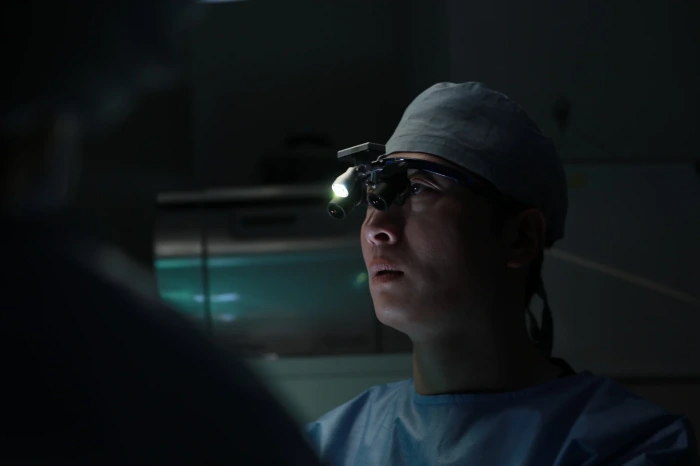 韩国整形外科专家,擅长面部年轻化