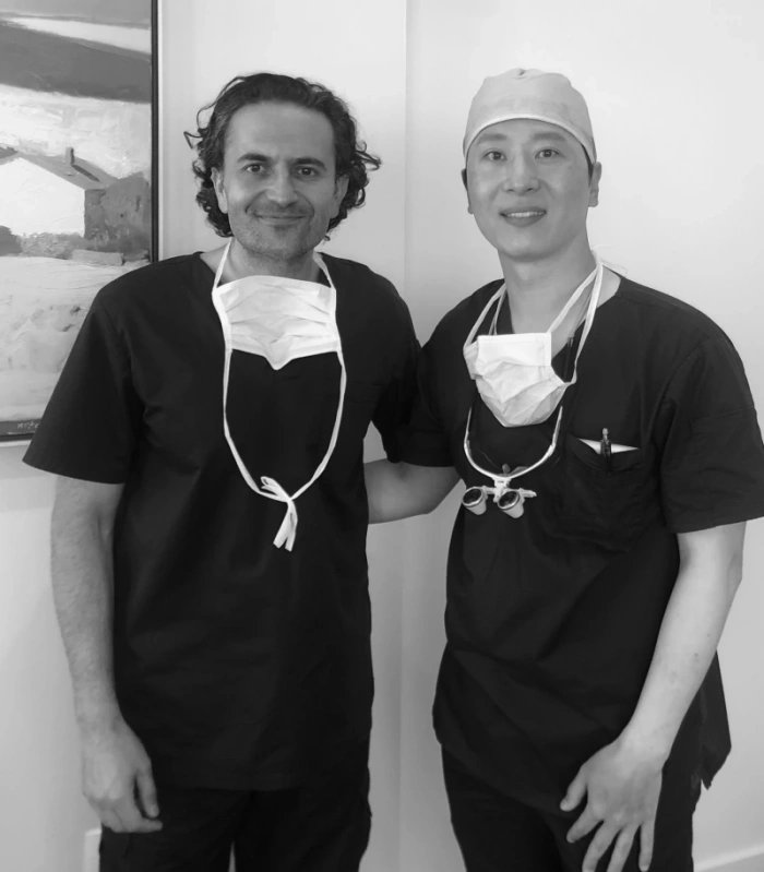 شارك الدكتور بارك وناقش تقنيات شد الوجه مع الدكتور دينو إلياسنيا في سان فرانسيسكو، كاليفورنيا